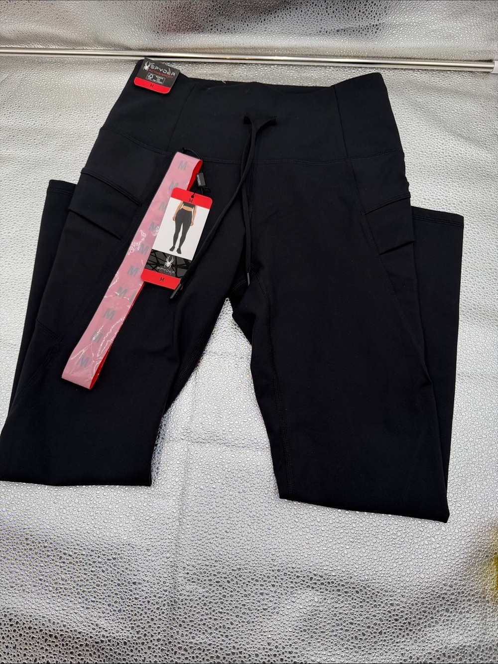 Brand new Spyder 27” legging-pocket-black-M